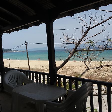 House Kosmas On The Beach Sarti Exterior photo