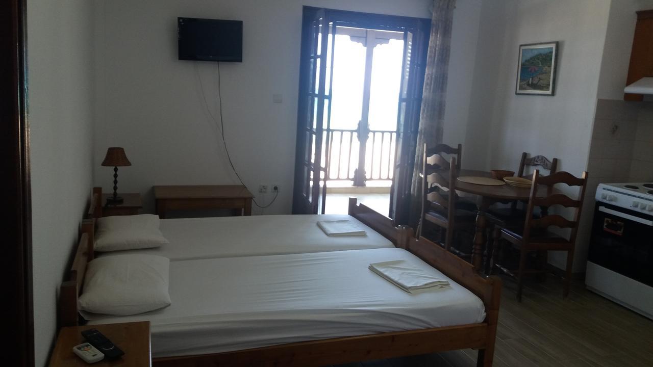 House Kosmas On The Beach Sarti Exterior photo