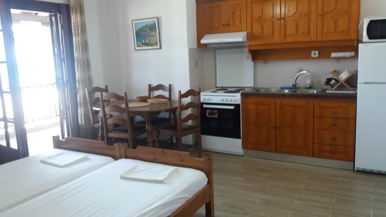 House Kosmas On The Beach Sarti Exterior photo