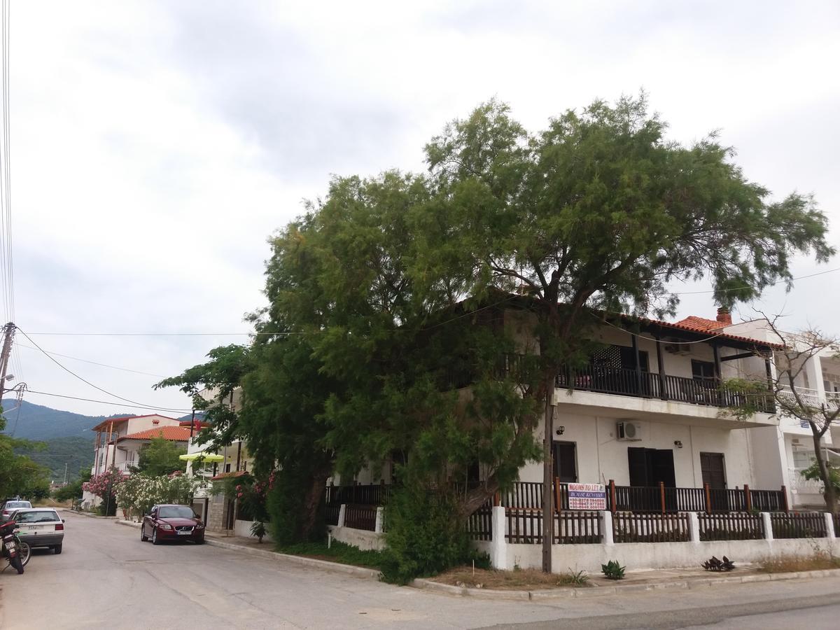 House Kosmas On The Beach Sarti Exterior photo