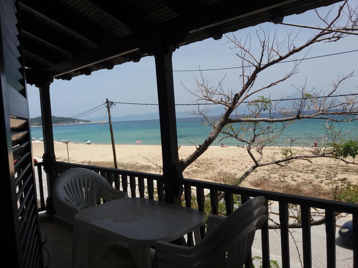 House Kosmas On The Beach Sarti Exterior photo